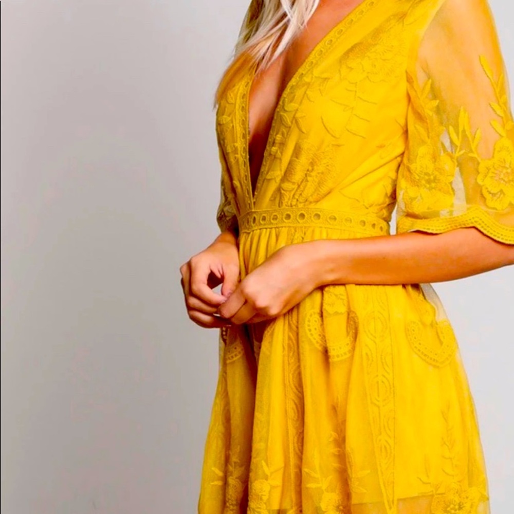 Honey Punch - As You Wish Embroidered Lace Romper